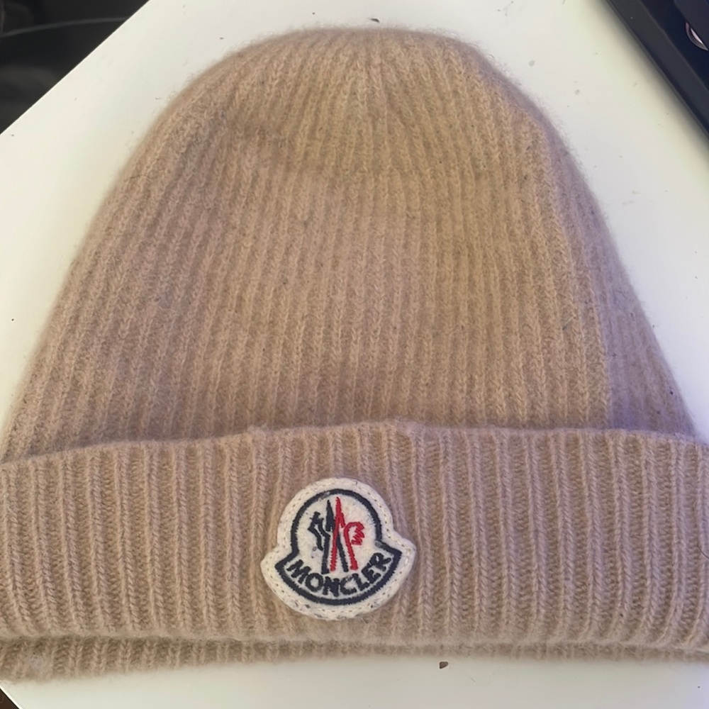 Moncler Beanie (Beige) SIZE uni
